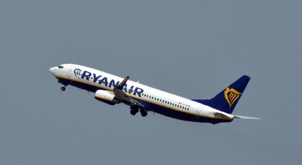 Ryanair: accordo preliminare con sindacato tedesco degli assstenti di volo