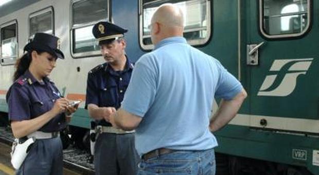 Siglato l'accordo: pattuglie miste sui treni per scoprire i clandestini