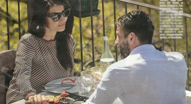 Ilaria D'Amico e Gigi Buffon, pranzo romantico e giochi con Leopoldo Mattia