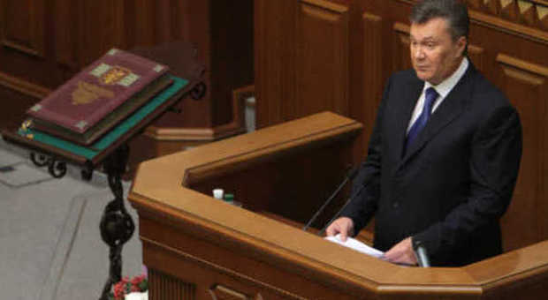 Giallo sulla malattia di Ianukovich sparito il presidente: «E' raffreddato»