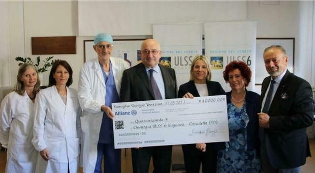 L'ospedale lo cura, ricco imprenditore dona 40mila euro per un nuovo macchinario: «Mi avete salvato la vita»