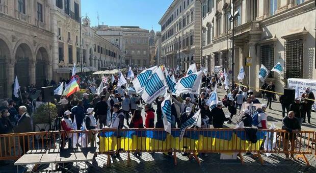 La protesta dei balneari, in 150 dalle coste venete a Roma