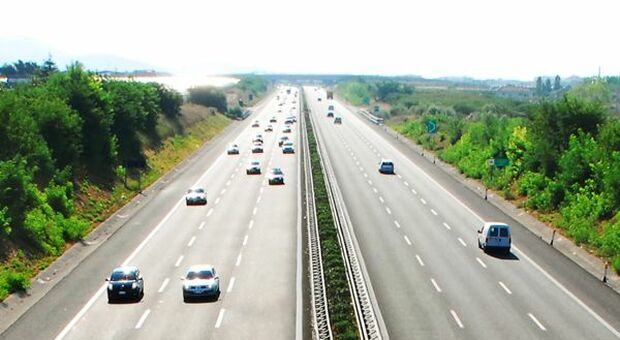 Sinelec (gruppo ASTM) si aggiudica gara per sistemi smart road A24 e A25