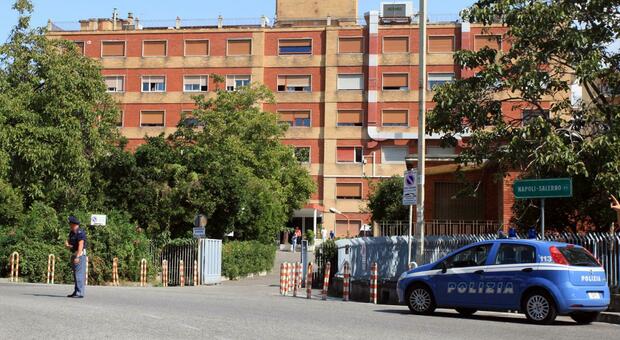 Operato di ernia a Castellammare, muore dopo tre ore: la Procura apre un'inchiesta