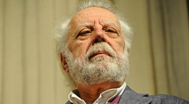 Sergio Staino, morto il vignettista “papa” di Bobo ed ex direttore dell'Unità: malato da tempo, aveva 83 anni