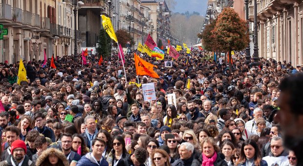 Ventimila giovani ad Avellino in corteo contro tutte le mafie