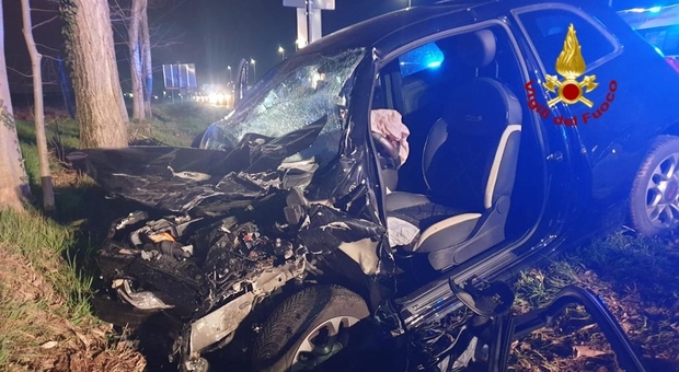 Incidente sulla Castellana a San Martino di Lupari: auto distrutte e due feriti