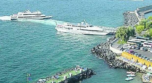 Vie del mare, anche Alilauro taglia le corse e in Costiera esplode la rabbia: «Mobilità più a rischio»
