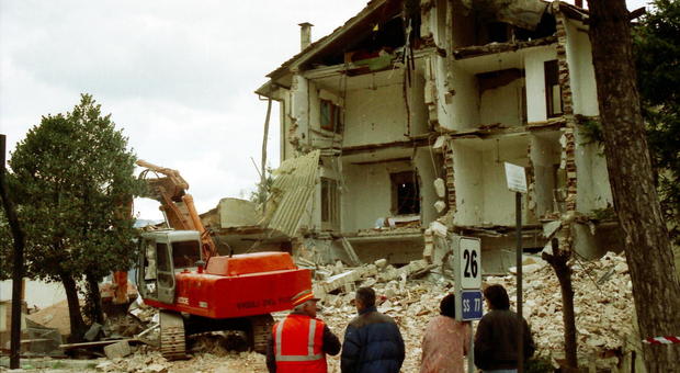 Un'immagine del terremoto del '97