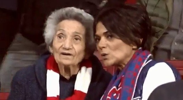 Nonna Lucia, 93 anni, realizza il suo sogno: «Volevo andare allo stadio prima di morire»