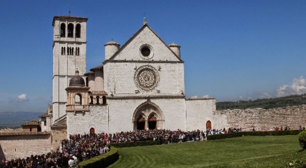 Assisi, torna il Cortile di Francesco con Ravasi, ospiti anche Ozpetek e Pannofino