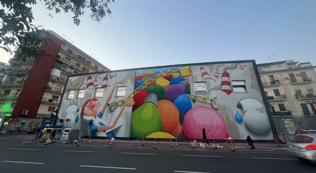 Napoli, a Fuorigrotta murales da record che assorbe le particelle sottili