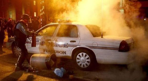 Ferguson, ancora rivolte nelle grandi città americane
