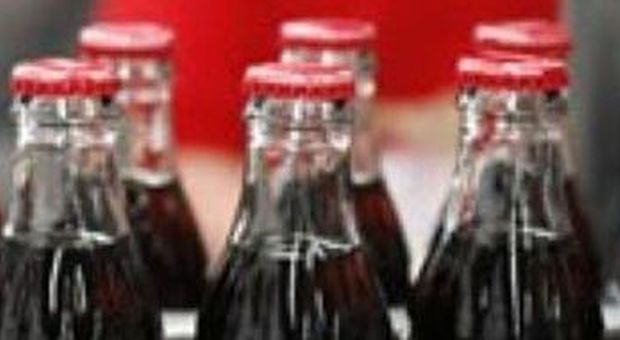 Coca Cola e Pepsi cambiano ricetta per evitare scritta rischio cancro