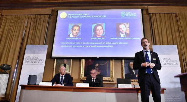 Premio Nobel per l'Economia: Abhijit Banerjee, Esther Duflo e Michael Kremer
