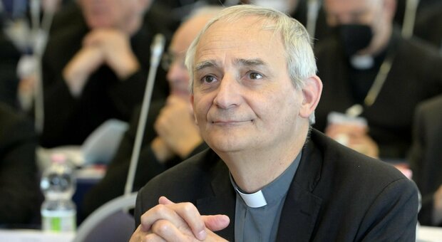 Guerra Ucraina, il cardinale Matteo Zuppi vola a Mosca, la missione dell'inviato papale prosegue nell' incertezza