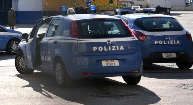 Catania, aggredisce l'ex con una spranga di ferro: arrestato