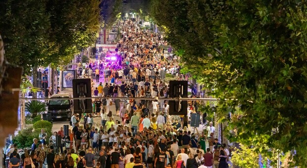 Il festival Vita Vita accende il centro: «Per Civitanova è motivo di vanto». La soddisfazione di Ciarapica