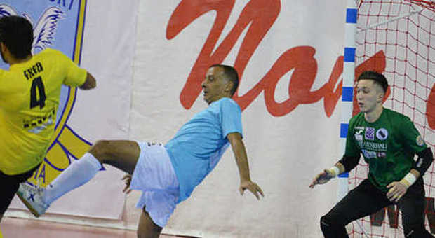 Futsal Isola, che colpo: tesserata l'icona del calcio a 5: Andrea Rubei