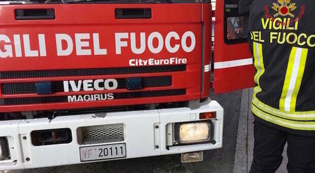 Tifosi, completamente ubriaco tenta di incendiare la sede dei Pescara Rangers