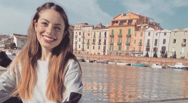 Giada Calanchini morta in Sardegna, l'ex fidanzato è indagato: la ragazza romana di 22 anni è precipitata dal terzo piano