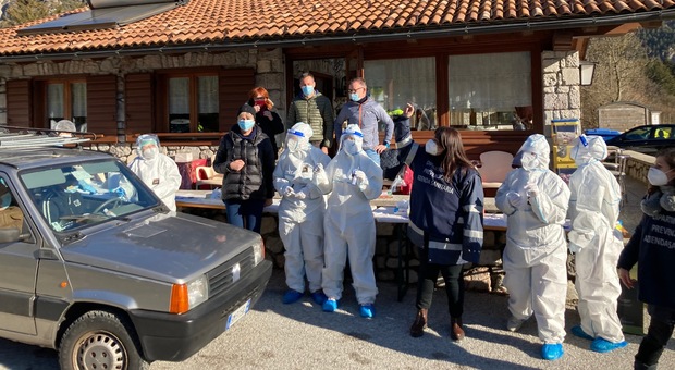 Coronavirus, si va verso nuovi test di massa nel Pordenonese: candidati Maniago e Montereale