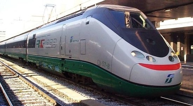 Guasto a Monterotondo, rallentamenti per la linea ferroviaria per Fiumicino: "Ritardi fino a 100 minuti"