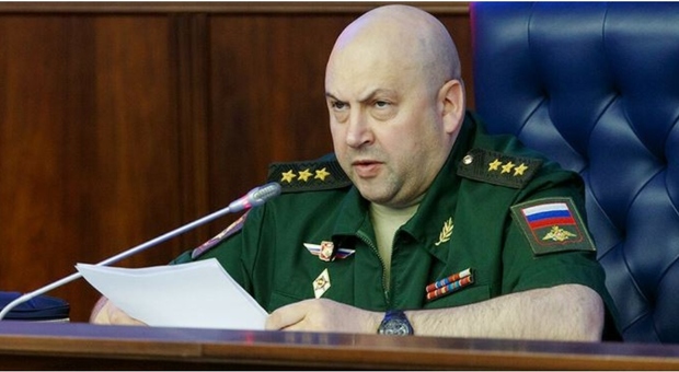 Putin nomina il generelae Sergei Surovikin a capo delle Forze Armate russe in Ucraina