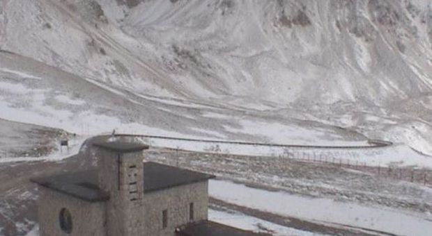 Campo Imperatore con la neve (webcam Assergi racconta)