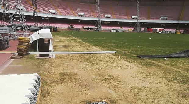 Stadio San Paolo, manto rovinato dopo il concerto per Pino Daniele