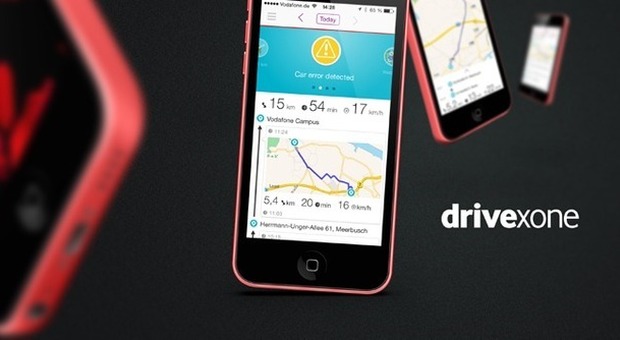 Con Drivexone di Vodafone tutte le informazioni dell'auto sono sul display dello smartphone