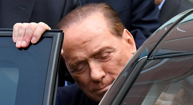 Berlusconi: «Deciderò se ricandidarmi dopo il 4 dicembre»