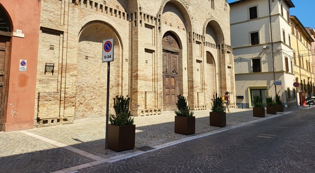 Rebus sosta dopo l arredo: i posti persi in via Curiel si recuperano al Carducci