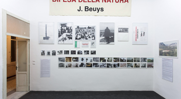 Joseph Beuys, 100 anni dalla nascita: i progetti del Goethe con Morra e Trisorio