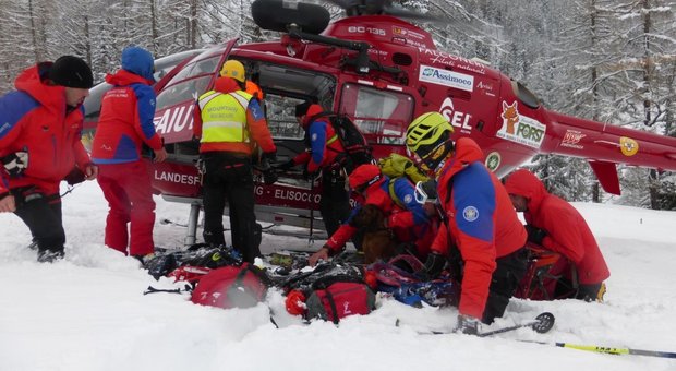 Tre sciatori trovati morti sul Monte Bianco erano sepolti da una valanga
