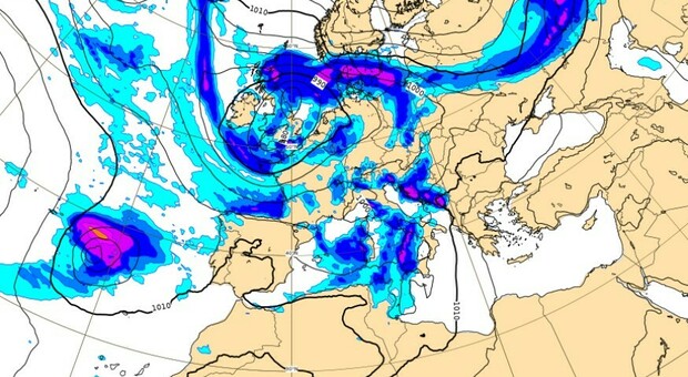 Meteo, ciclone atlantico sull'Italia: temporali e venti fino a burrasca. Prossima settimana all'insegna del maltempo