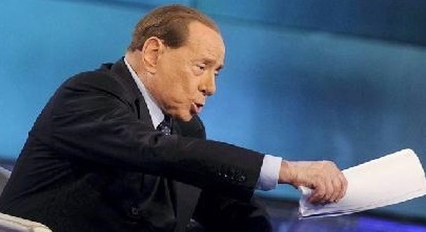 Silvio Berlusconi e il ministro Carlo Calenda