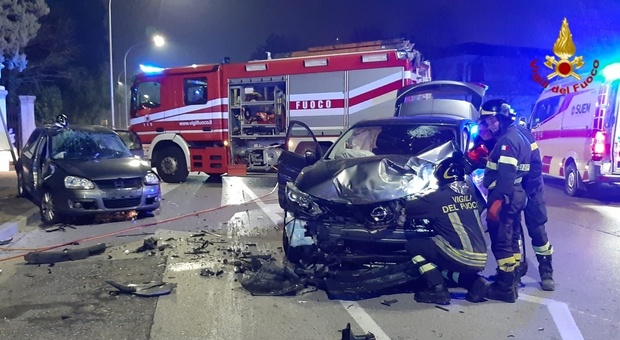 Scontro fra due auto a Conegliano: tre feriti in ospedale