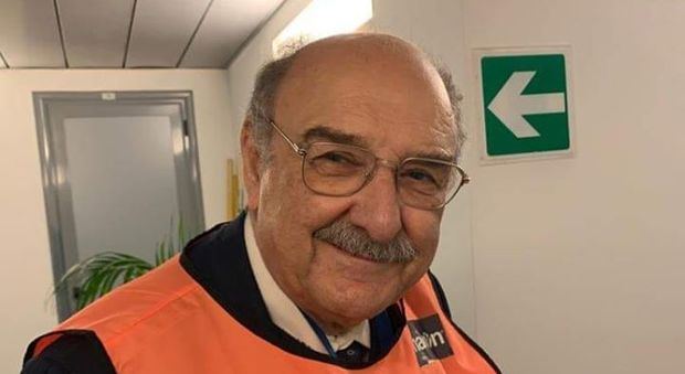 Lazio, giocatori e staff in lutto per Roberto Fotia, storico steward vittima del Covid-19