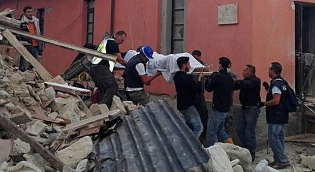 Terremoto,L'Aquila annulla gli eventi della Perdonanza e mette a disposizione 250 alloggi