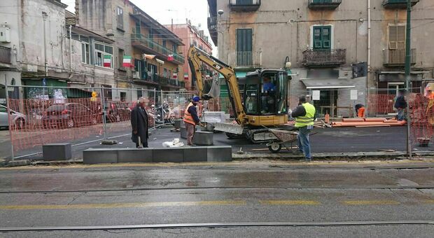 Napoli, asfalto al posto dei sanpietrini: si disegna il nuovo corso San Giovanni
