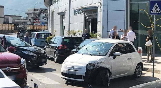Due incidenti in mattinata a Pagani in via Cesarano e all'ospedale