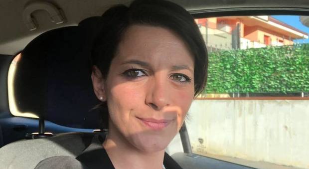 Deputata lascia il M5S e passa al Gruppo Misto: haters scatenati sui suoi profili social di Rachele Silvestri