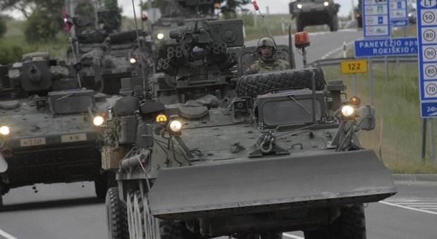 Militari statunitensi al confine fra Lituania e Lettonia