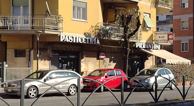 Pasticceria Pierantoni, da 50 anni a Rieti è sinonimo di dolcezza La fotogallery