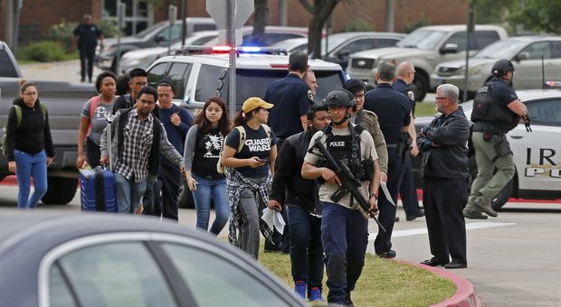 Usa, sparatoria in un college del Texas: due morti. Sono scattate le misure anti-assalto