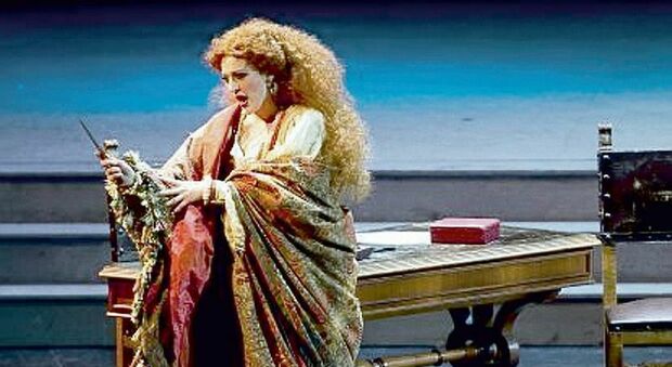 Lirica, “Lucia di Lammermoor” sul palco del Politeama Greco: nel ruolo della protagonista il soprano Natalia Roman