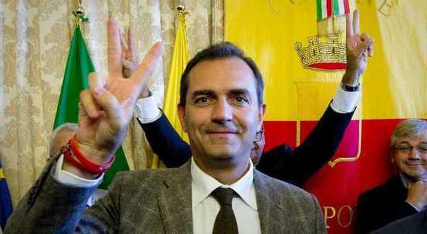 Napoli, il sindaco De Magistris resta in carica, respinti i ricorsi del governo e delle associazioni