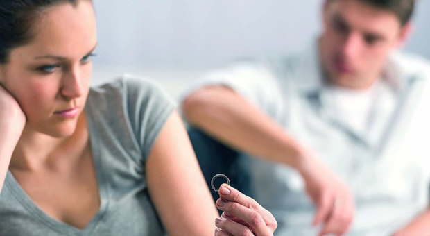 Divorzio breve, dirsi addio è più rapido Troppi procedimenti: rischio ingolfamento