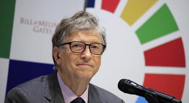 Bill Gates è di nuovo l'uomo più ricco del mondo: superato Jeff Bezos